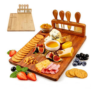 Plateau de service et planche à découper en bois pour fromages et charcuteries, ensemble d'outils pour viande et fromage avec couteaux - Product Image 3