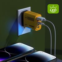 Cargador de Alta Calidad con Enchufe EU US UK de 240w, Adaptador con 3 Puertos Tipo C + 2 Puertos USB A y Adaptador de Viaje Universal, Cargador Rápido PD para Teléfono