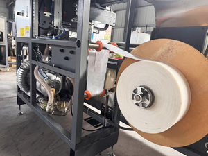 Équipement de culture de champignons, machine d'emballage de champignons, machine automatique de remplissage de sacs de substrat et d'insertion de bâtonnets - Product Image 5