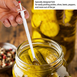 <span class=keywords><strong>Pince</strong></span> <span class=keywords><strong>à</strong></span> cornichons, fourchette pour aliments en conserve, outil de cuisine spécialisé ; idéale pour saisir les olives, les poivrons et les aliments similaires - Product Image 3