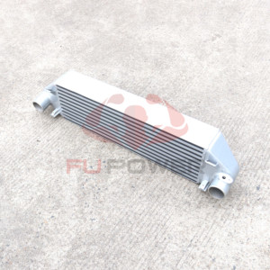 FOCUS <span class=keywords><strong>ST</strong></span> MK3 2.0L EB WAGNER PERFORMANCE INTERCOOLER KIT 200001068 Intercooler de montaje frontal para <span class=keywords><strong>Ford</strong></span> Focus <span class=keywords><strong>ST</strong></span> 2.0L Eco SHKY - Product Image 4