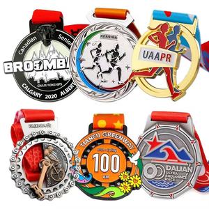 Medaglia Sportiva Personalizzata in Lega di Zinco Dorata 3D con Logo Personalizzato, Cordino Premio, Nastro per Corsa, Calcio; Trofei Souvenir Sportivi - Product Image 2