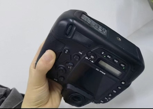 กล้อง Nikon D4 คุณภาพดี ถ่ายภาพต่อเนื่อง 11.0fps กล้องดิจิตอลฟูลเฟรม - Product Image 3