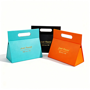 <span class=keywords><strong>Caja</strong></span> <span class=keywords><strong>Triangular</strong></span> Plegable Premium, Artesanía con Paneles de Cartón Resistentes, Empaque de Regalo Minimalista de Lujo, <span class=keywords><strong>Caja</strong></span> Plegable <span class=keywords><strong>Triangular</strong></span> - Product Image 2