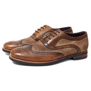 Chaussures en cuir décontractées et élégantes pour hommes, style britannique, version coréenne, faites à la main, avec motif floral brogue - Product Image 2