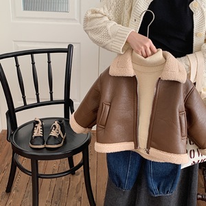 2024 invierno nuevos niños <span class=keywords><strong>y</strong></span> niñas piel integrada estilo occidental chaqueta <span class=keywords><strong>de</strong></span> motocicleta abrigo <span class=keywords><strong>de</strong></span> invierno para niños abrigo niños - Product Image 3