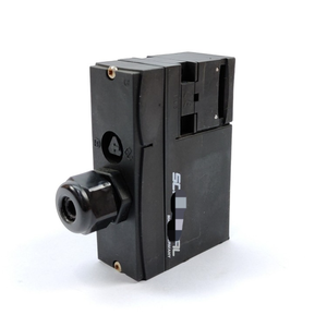 Sakelar Kontrol Industri dan Bangunan Baru Cam Switch G50 (kas) G50-017m22-2281-<span class=keywords><strong>2</strong></span>/m22y-2281-<span class=keywords><strong>2</strong></span>-1368-<span class=keywords><strong>3</strong></span> Baru Original Stok Tersedia - Product Image 5