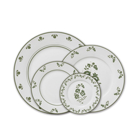 Assortiment de Plats en Porcelaine Chic Scènes Florales Vertes Artistiques pour des Arrangements de Table de Mariage Libres et Spirituels