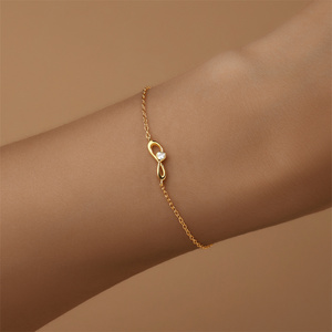 Pulsera de Plata 925 con Cruz, Regalo de Amor para Chicas, Uso Diario - Product Image 4