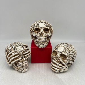 Crâne en résine à motifs créatifs de grande taille pour Halloween Décoration de la maison Couvrez vos <span class=keywords><strong>oreilles</strong></span>/yeux/bouches Forme Crâne - Product Image 2
