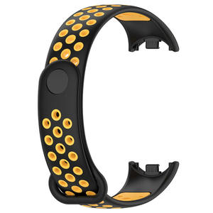 สายนาฬิกาข้อมือซิลิโคนสองสีสำหรับ Xiaomi Band 8/9 รุ่นสปอร์ต ขายดี - Product Image 4