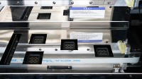 Printer UV Roll to Roll Yinstar 3.2m 4 Head Kecepatan Tinggi untuk Signage, Pembungkus Kendaraan, dan Tekstil