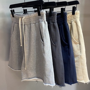 Coupe brute déchiré Oem impression personnalisée High Street marque blanc jure Shorts poids lourd Streetwear surdimensionné ourlet brut Sweat Shorts - Product Image 1