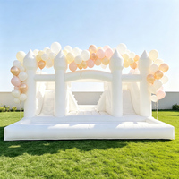 Château gonflable Karry White Castle à thème, avec double toboggan, piscine à balles, zone de saut, en PVC, capacité 300-500 kg