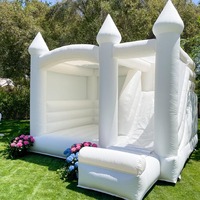 Videur gonflable en PVC blanc extérieur commercial Combo enfants adultes Moonwalk château sautant plein d'entrain avec toboggan pour les fêtes
