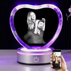 Honor của pha lê 3D khắc laser ảnh pha lê Tim Cube cho đám cưới của khách Takeaway quà lưu niệm với LED cơ sở - Product Image 1