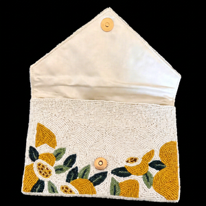 Bolso Rectangular Hecho a Mano con Diseño Floral de Cuentas, Bordado de Algodón, Pieza de Arte Coleccionable - Product Image 1