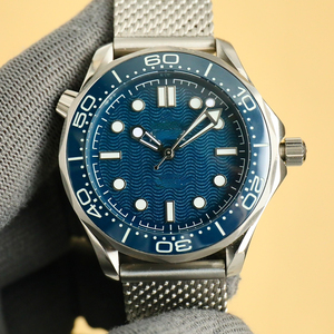 Wholesale Factory Price Mechanical Diver 300m 8806 Movement 007 Stainless Steel <b>Case</b> Luminous <b>Watches</b> Men Wrist Luxury - Product Image 3