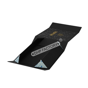 Luxury Cardboard White <b>Foldable</b> Gift <b>Box</b> with Golden Inside for Premium Packaging and Custom Brand Presentation - Product Image 6