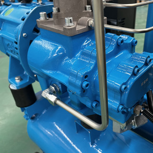 Compressore d'Aria Portatile a Vite Rotativa <span class=keywords><strong>2</strong></span>.<span class=keywords><strong>2</strong></span>-7.5kW 6-8bar 1m/min, Bassa Rumorosità, Maggiore Potenza, Migliori Prestazioni - Product Image 4