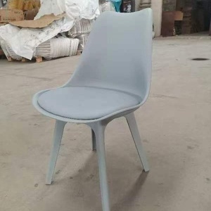 <span class=keywords><strong>Chaise</strong></span> de salle à manger confortable en PP, style <span class=keywords><strong>tulipe</strong></span>, avec dossier, en résine plastique, design moderne et décontracté, inspirée du style <span class=keywords><strong>scandinave</strong></span>, disponible en beige, coloré, blanc et noir, pour la vente en gros. - Product Image 6