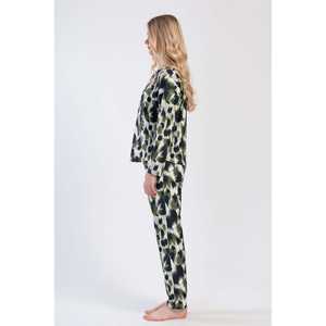 Ensemble de pyjama pour femmes en microfibre Microsoft Marla, col bas, manches longues, avec poches ovales, col ajusté confortable, vêtements de nuit - Product Image 2