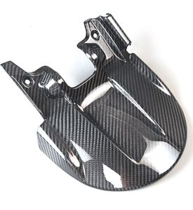 Carbonart Real 3K 干式碳纤维整流罩套件适用于 Aprilia RS660 摇臂盖、前侧板、钥匙盖、前挡泥板、后挡泥板 - Product Image 5
