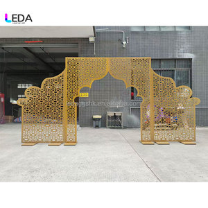 ฉากหลังงานแต่งงานสไตล์อินเดียทรงโค้งโลหะสีทอง LEDA พร้อมขาตั้งแขวนดอกไม้สำหรับตกแต่งงานอีเว้นท์ - Product Image 2
