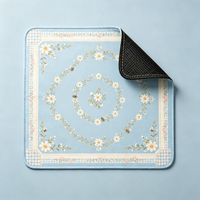 Tapis de Mahjong Floral Daisy Bleu Clair en Microfibre Antidérapant pour 4 Joueurs – Idéal pour les Parties à Domicile et les Fêtes