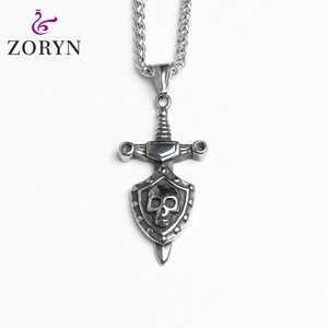 Colgante de Escudo Vikingo de Acero Inoxidable, Nudo Celta Nórdico, Joyería de Moda Gótica Punk Vintage de Acero de Titanio para Hombre - Product Image 5