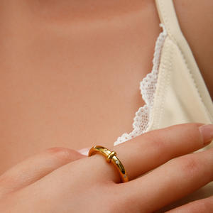 Anillo de Eternidad Minimalista al por Mayor YF5113, Impermeable, Antideslustre, de Acero Inoxidable con Baño PVD de 18k, Anillo de Zirconia Cúbica de Círculo Completo - Product Image 6