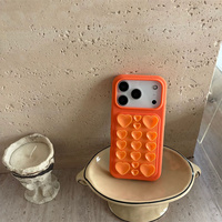 Coque de téléphone en silicone avec ventouse 3D en forme de cœur mignon pour iPhone 18 17 Pro 16 15 14 Pro Max