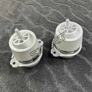 エンジンラバーパッドエンジンブラケット95837504910 7L6199131A 7L8199131AポルシェカイエントゥアレグQ7用 - Product Image 3