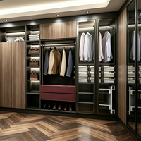 Système de rangement sur mesure pour toute la maison, armoire en bois sur mesure avec tiroirs, zones de suspension et de rangement pour chaussures pour villa