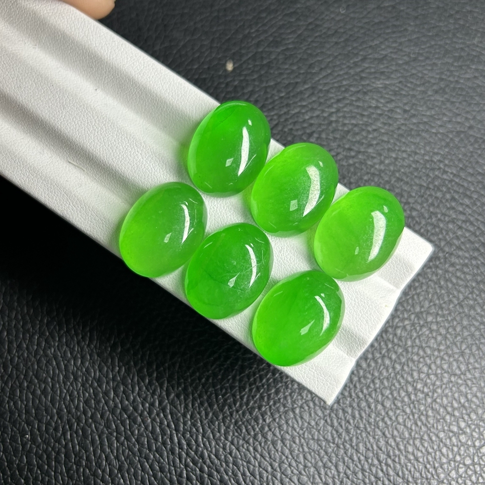 Lab Stone How to Choose Lab Grown Stones: A Complete Buying Guide