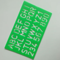 4 pièces pochoirs de lettres Alphabet