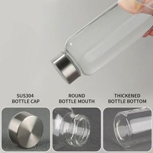 Bouteille en verre borosilicate personnalisable en gros de 550 ml et 1000 ml avec couvercles portables en bambou, bouteille d'eau en verre transparent avec étui - Product Image 2
