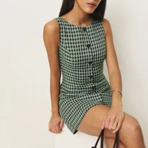 Robe chemise sans manches en lin à carreaux gingham coupe trapèze vintage pour femme, personnalisable OEM - Product Image 2