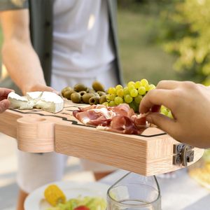 Tabla de cortar de bambú con forma irregular, diseño RV grabado con láser, 'We Are Happy Campers', bandeja para servir queso para camping - Product Image 3