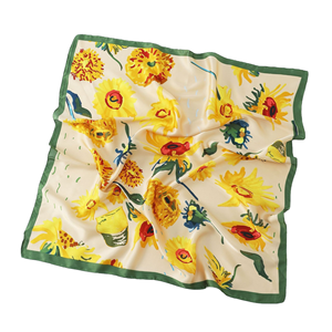Créez votre propre foulard en satin floral en polyester en ligne, ventes chaudes, logo personnalisé OEM, impression de foulard carré pour cheveux - Product Image 2