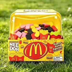 Jouets Squishy HOT 9CM Needoh Nice Cube, Gel Squishy de Noël Super Solide, Jouet Anti-Stress Fidget, Boîte Cadeau pour Grossiste - Product Image 6