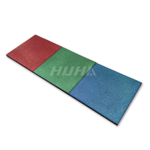 Sân chơi đàn hồi bền sân vườn lồng vào nhau gạch vuông 15-50mm cao su tái chế sàn cao su SBR - Product Image 2