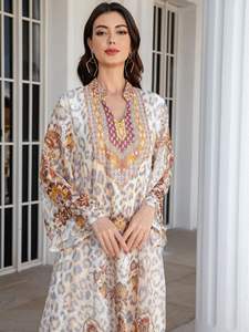 Abito lungo da donna musulmano Casual Abayas stampato con strass ricamato in poliestere Hijab - Product Image 6