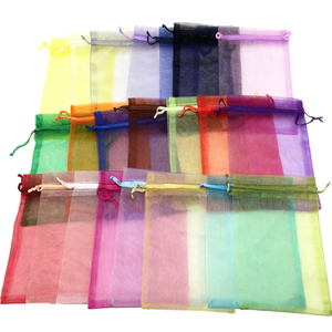 Venda Quente: Bolsa de Organza Brilhante Fujuan SBD0709 9*12cm com Cordão para Embalagem de Presente, Fabricada na China - Product Image 3