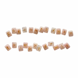 Piedra preciosa natural grabada con runas curativas de jade - Product Image 4