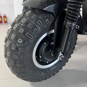 สกู๊ตเตอร์ไฟฟ้าแบบมีมอเตอร์คู่ 72V 10000W ขนาด 14 นิ้ว ระยะทาง 75-83 ไมล์ สำหรับผู้ใหญ่ ควบคุมผ่านแอพฯ  แบตเตอรี่ถอดได้ ผลิตในสหรัฐอเมริกา - Product Image 3
