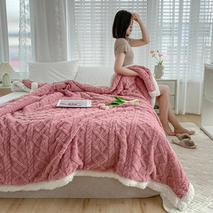 Vente chaude couverture corail flanelle canapé couverture couverture sieste bureau climatisation petites couvertures pour lits - Product Image 3