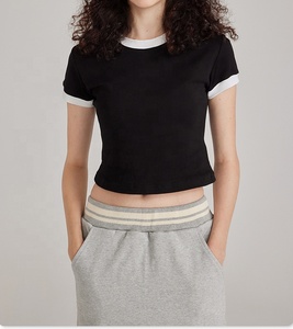 T-Shirt moda nuova moda in bianco <span class=keywords><strong>e</strong></span> nero da <span class=keywords><strong>donna</strong></span> Slim Fit alla moda in cotone con stampa logo personalizzata - Product Image 1