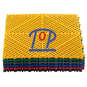 Baldosas de Plástico Modulares Antideslizantes de PP para Pisos de Garajes, Talleres de Lavado de Autos y Detallado - Product Image 1