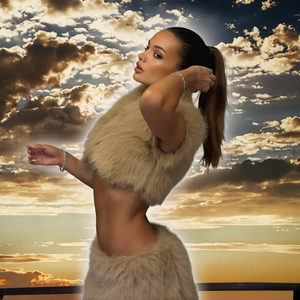 Ensemble deux pièces en fausse fourrure de renard teinte, gilet court sans manches et mini-jupe en peluche pour femme, tenue sexy Y2K, vente en gros - Product Image 2